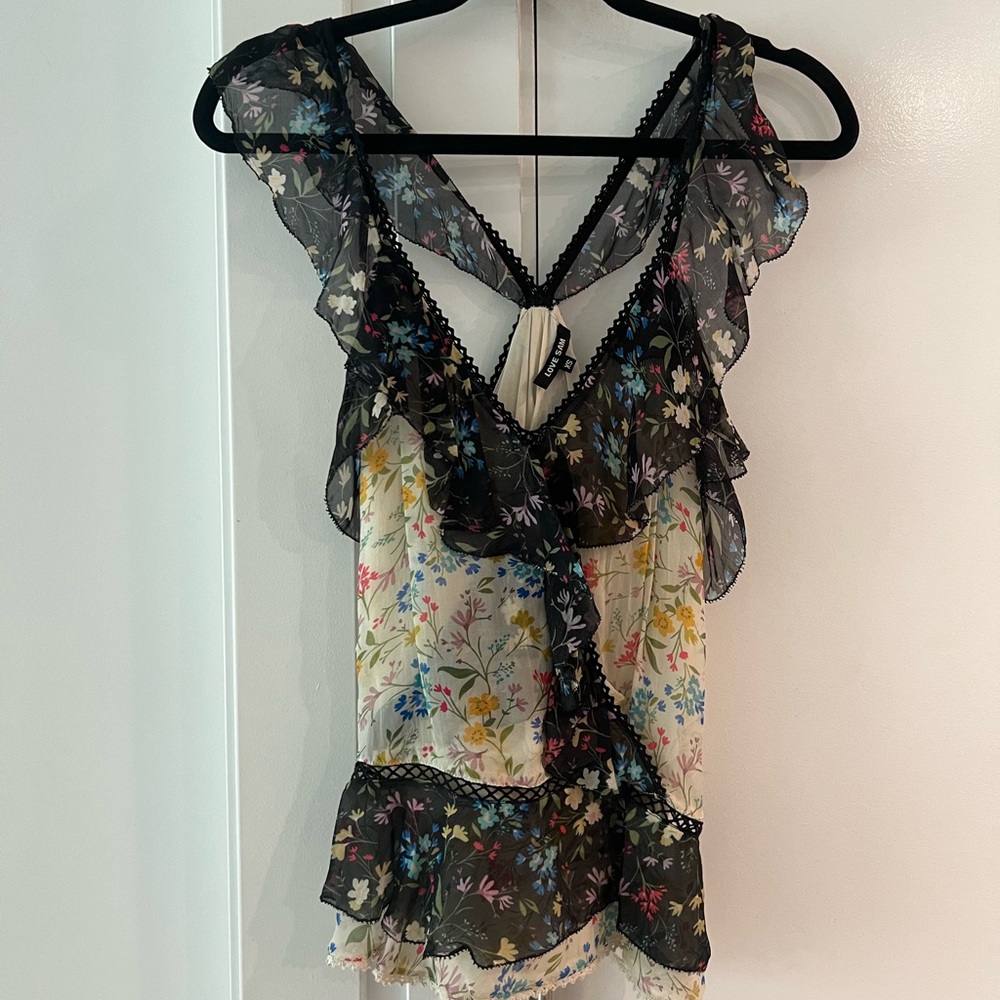 Floral tank